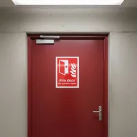 Fire Door - Do Not Leave Open Fire Door - Do Not Leave Open