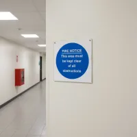 Fire Notice this Area Must be Kept Clear of Obstructions Fire Notice this Area Must be Kept Clear of Obstructions