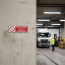 Do Not Reverse without a Banksman