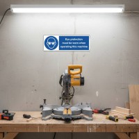 Eye Protection Must be Worn When Operating Machine