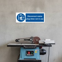 Disconnect Mains Plug When Not in Use