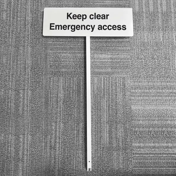 Keep Clear - Emergency Access - Verge Sign