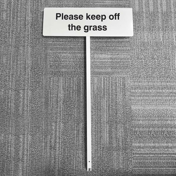 Please Keep Off the Grass - Verge Sign