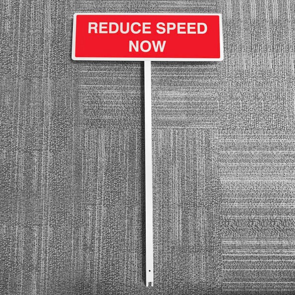 Reduce Speed Now - Verge Sign