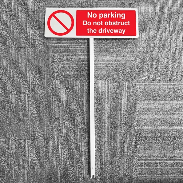 No Parking - Do not Obstruct the Driveway Verge Sign