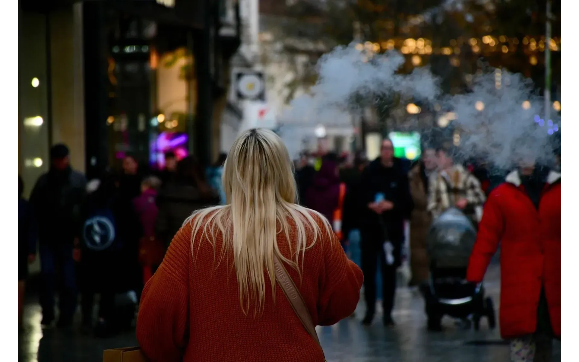 https://www.caledoniasigns.co.uk/image/cache/catalog/blog/vaping-1920x1200.webp
