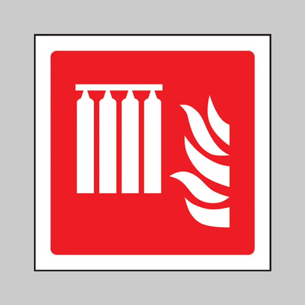 ISO 7010 F008 Fixed Fire Extinguishing Battery symbol
