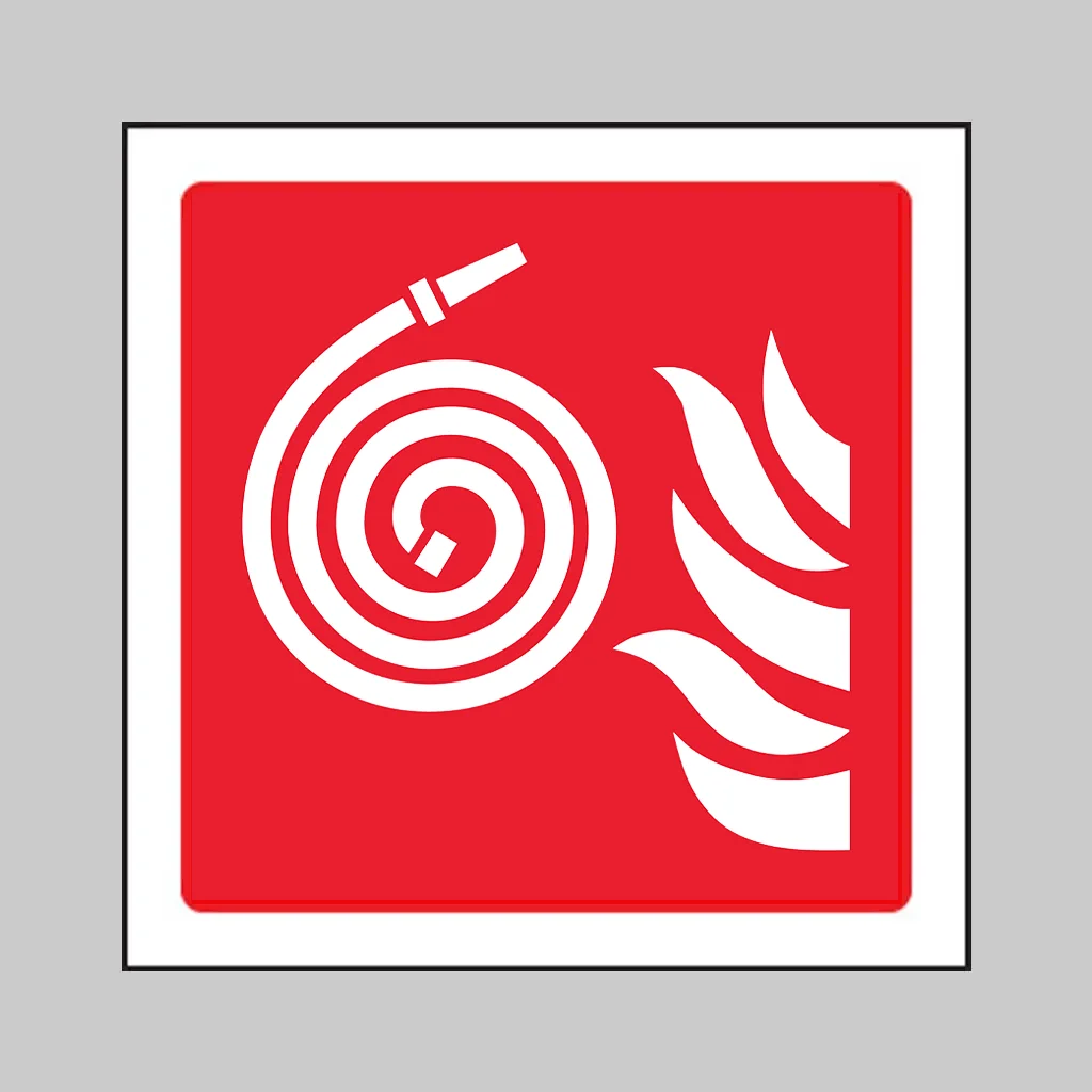 ISO 7010 F019 Unconnected Fire Hose symbol